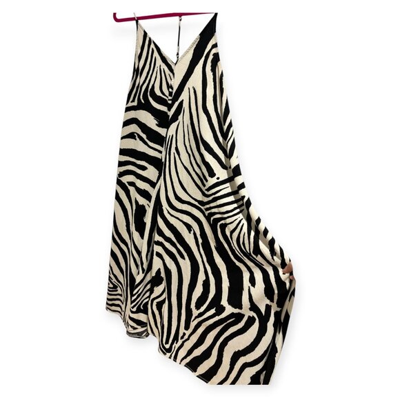 H&M Black and White Zebra Maxi Dress sz medium - Picture 3 of 5